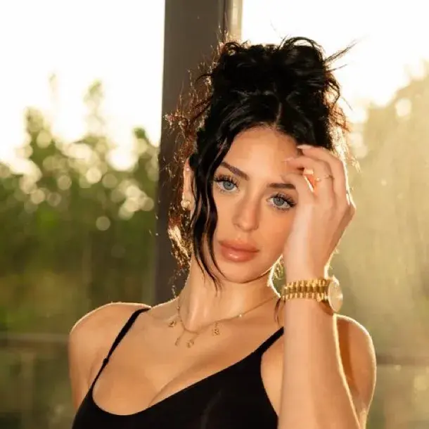 Isabela Vargas