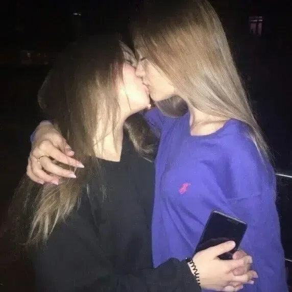 Chloe