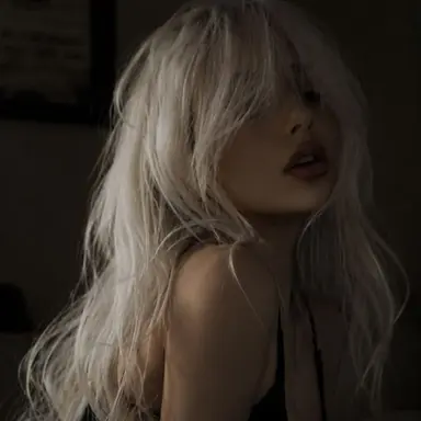 Chloe