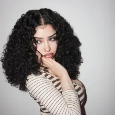Simone