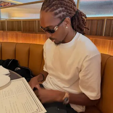 JJ