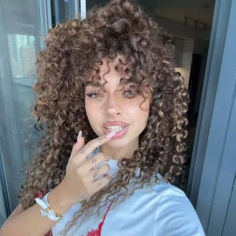 Bella